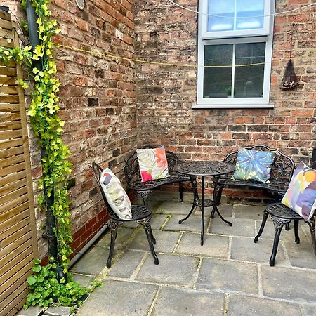 Bootham Apartment 32 - Free Parking - Five Minute Walk To York Minster Екстер'єр фото