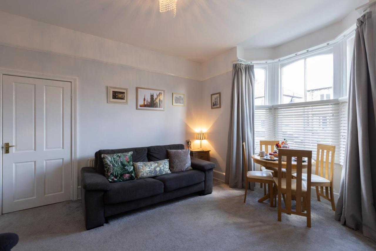 Bootham Apartment 32 - Free Parking - Five Minute Walk To York Minster Екстер'єр фото
