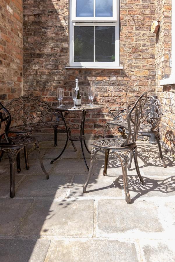 Bootham Apartment 32 - Free Parking - Five Minute Walk To York Minster Екстер'єр фото
